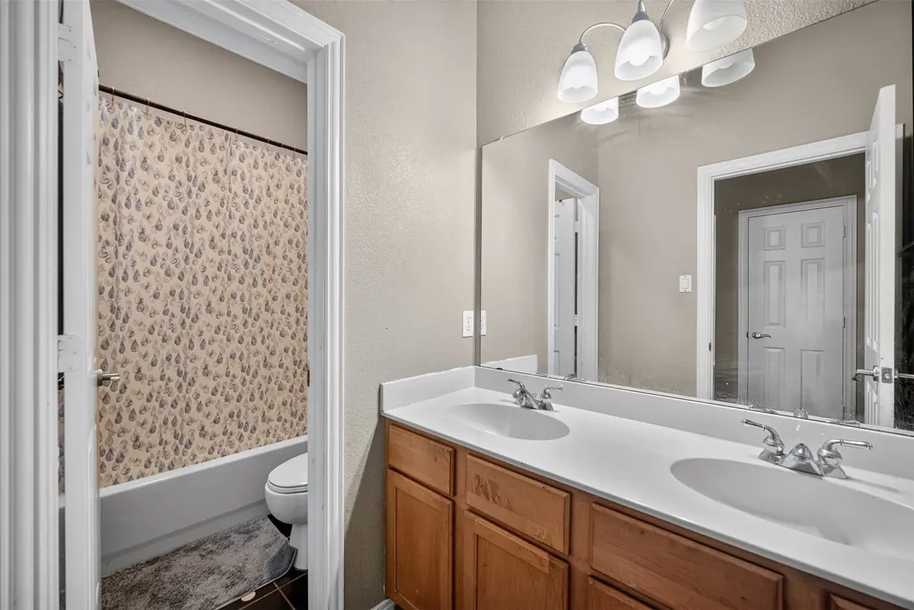 701 Boone Trail Mansfield TX 76063
