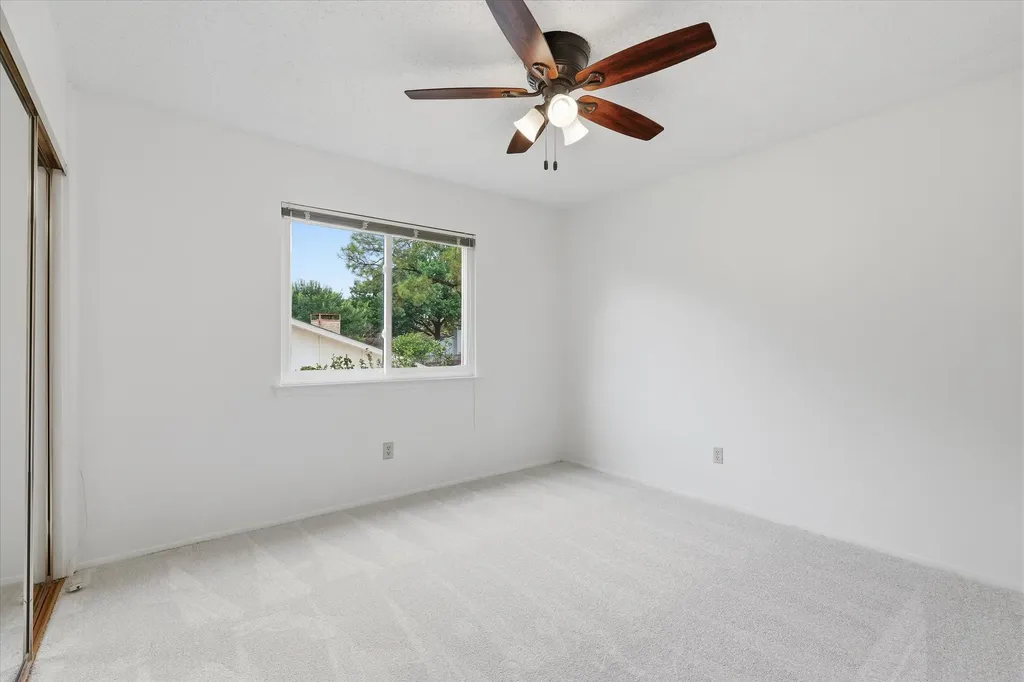 1909 Blake Drive Richardson TX 75081