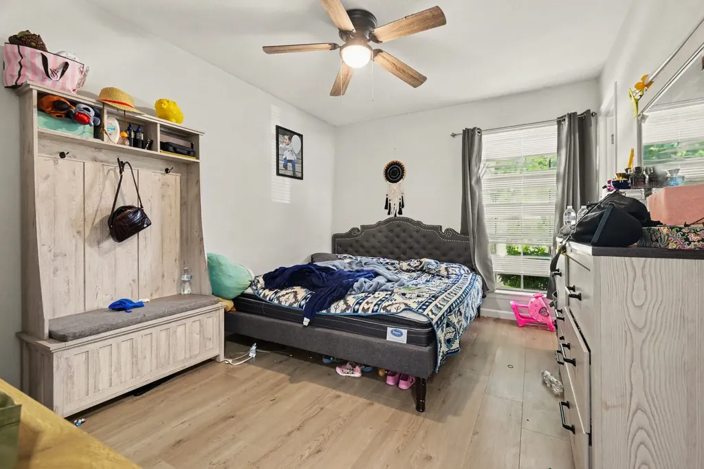 1809 Homestead Place Garland TX 75044