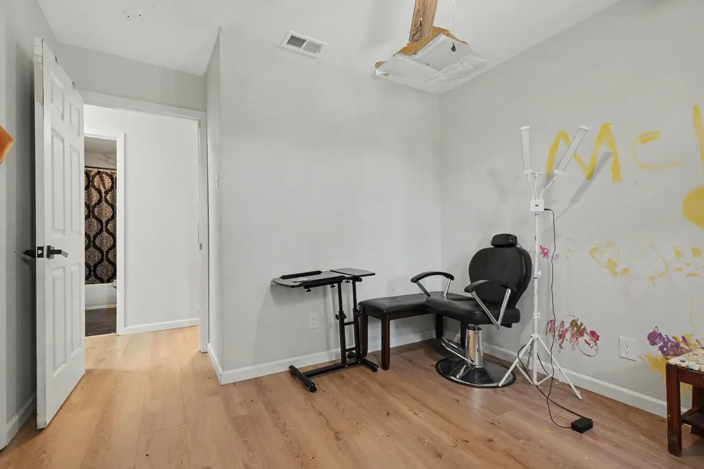 1809 Homestead Place Garland TX 75044