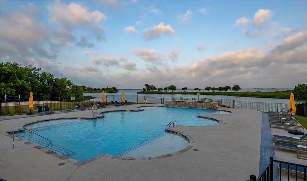 619 Osprey Court Heath TX 75032