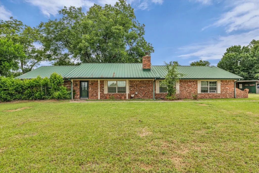 550 Lcr 463 Mexia TX 76667