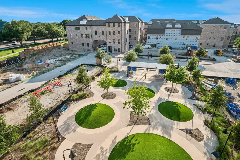 6005 Laurel Lane Addison TX 75001