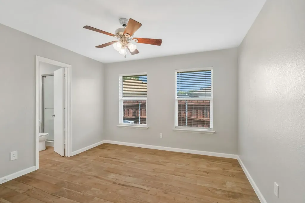 306 Crowe Drive Euless TX 76040