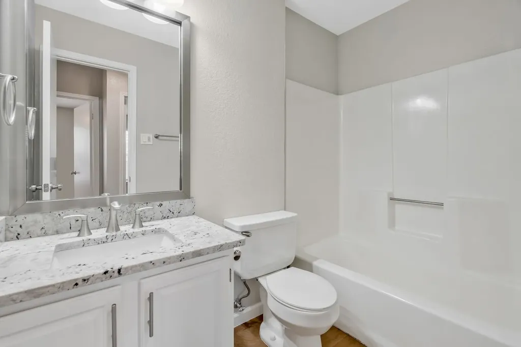 306 Crowe Drive Euless TX 76040