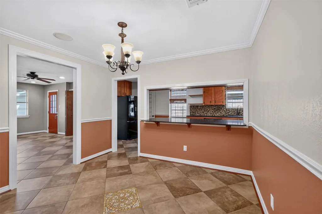 2714 E Cavett Drive Shreveport LA 71104