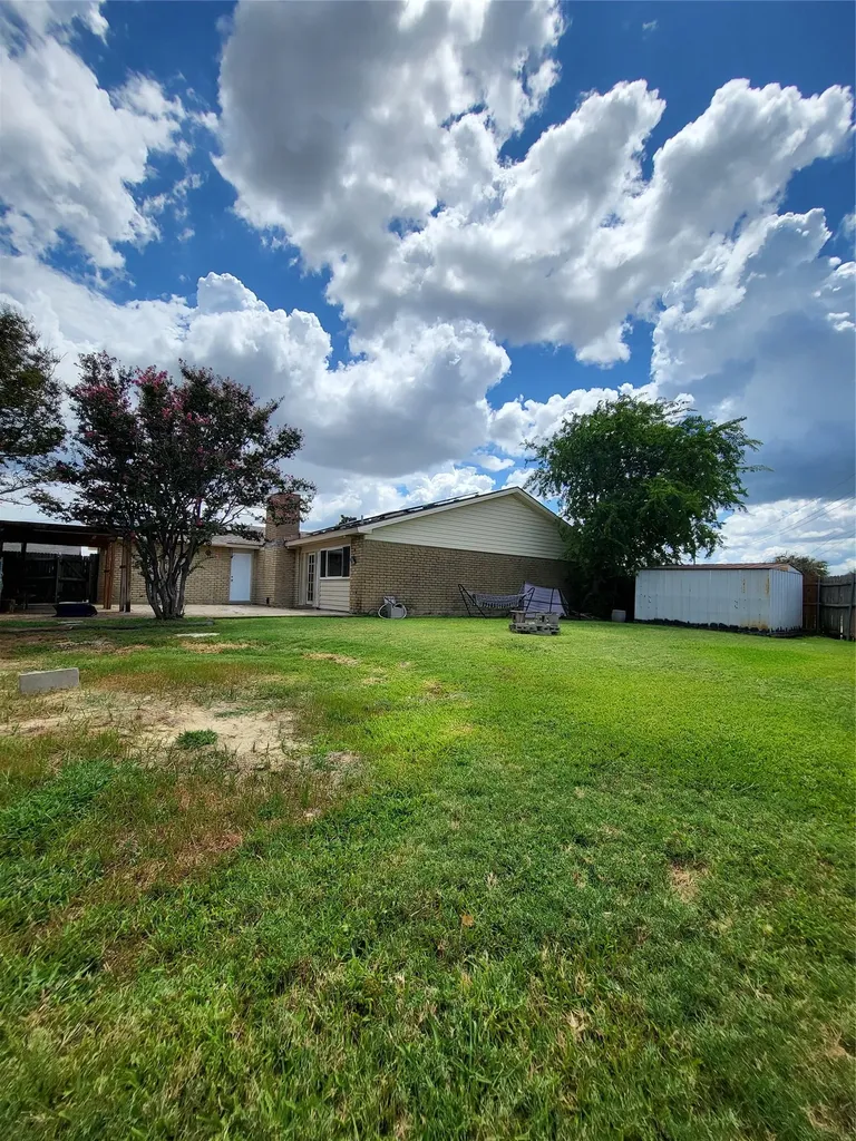 3020 Rockett Drive Carrollton TX 75007