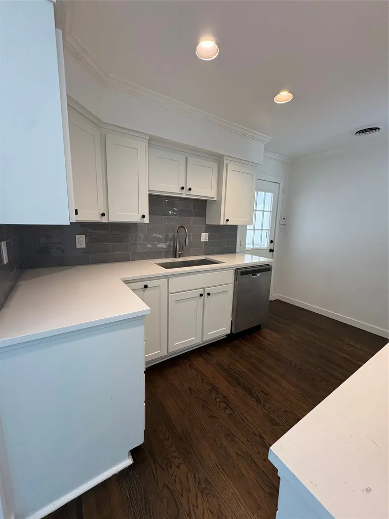 3754 Juniper Drive Dallas TX 75220