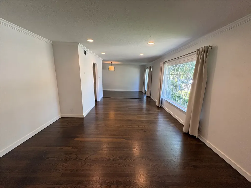 3754 Juniper Drive Dallas TX 75220