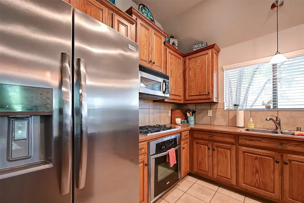 386 Phillips Court Fate TX 75087