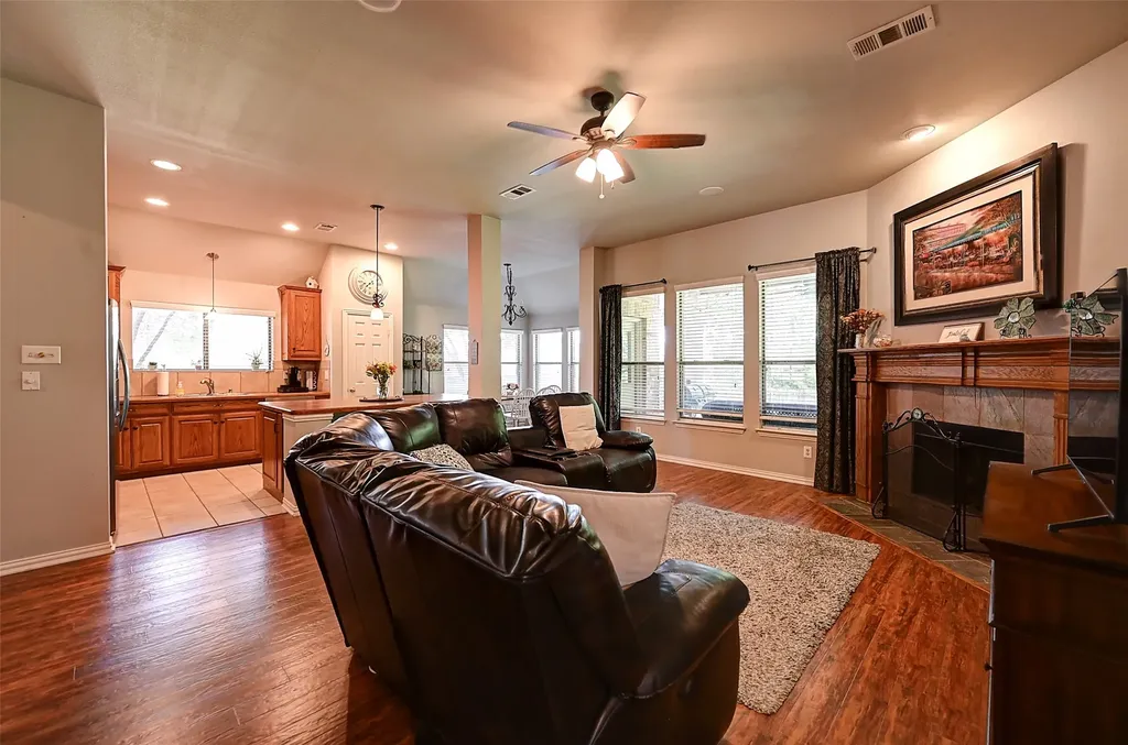 386 Phillips Court Fate TX 75087