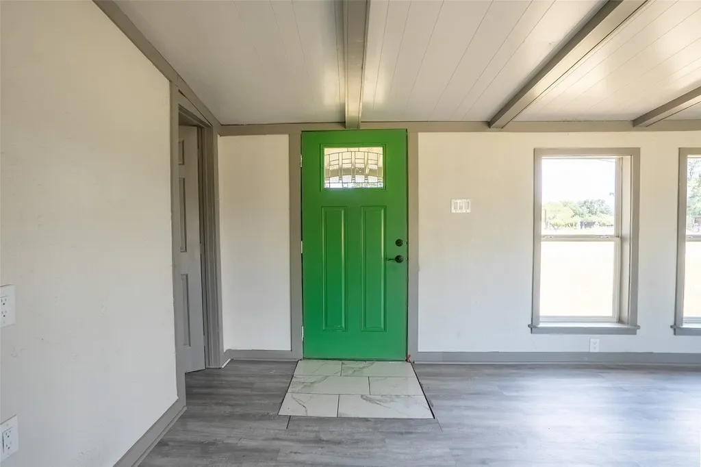 7058 Cimmaron Trail Weatherford TX 76087