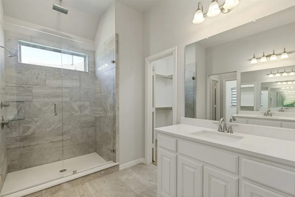 12464 Lost Valley Drive Frisco TX 75035