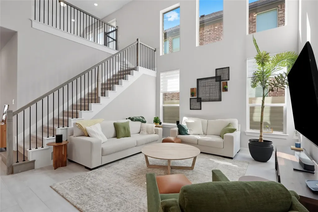 3313 The Commons Parkway Sachse TX 75048