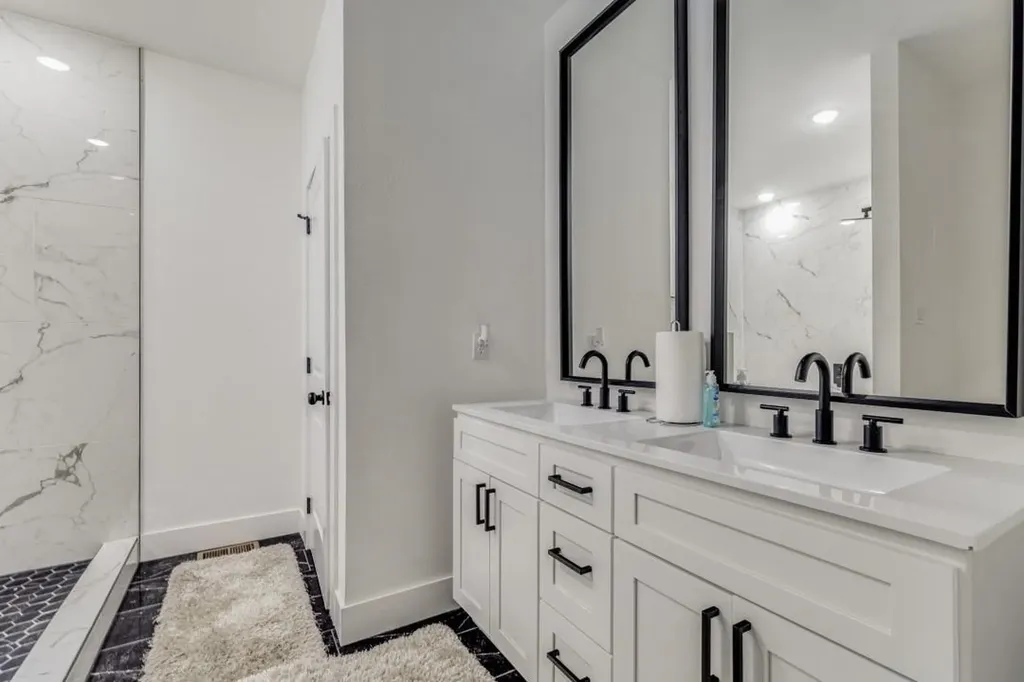 2214 Dyson Street Dallas TX 75215