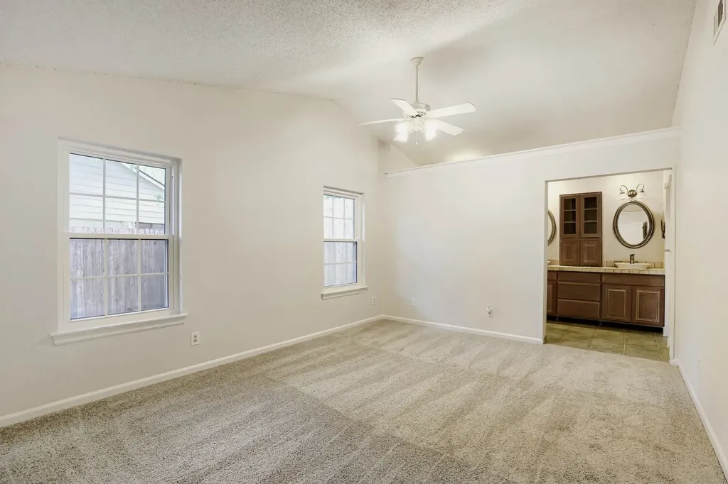 314 Sandlewood Lane Euless TX 76039