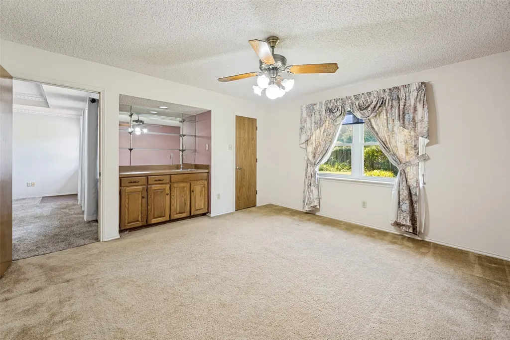 5605 Jamaica Circle North Richland Hills TX 76180