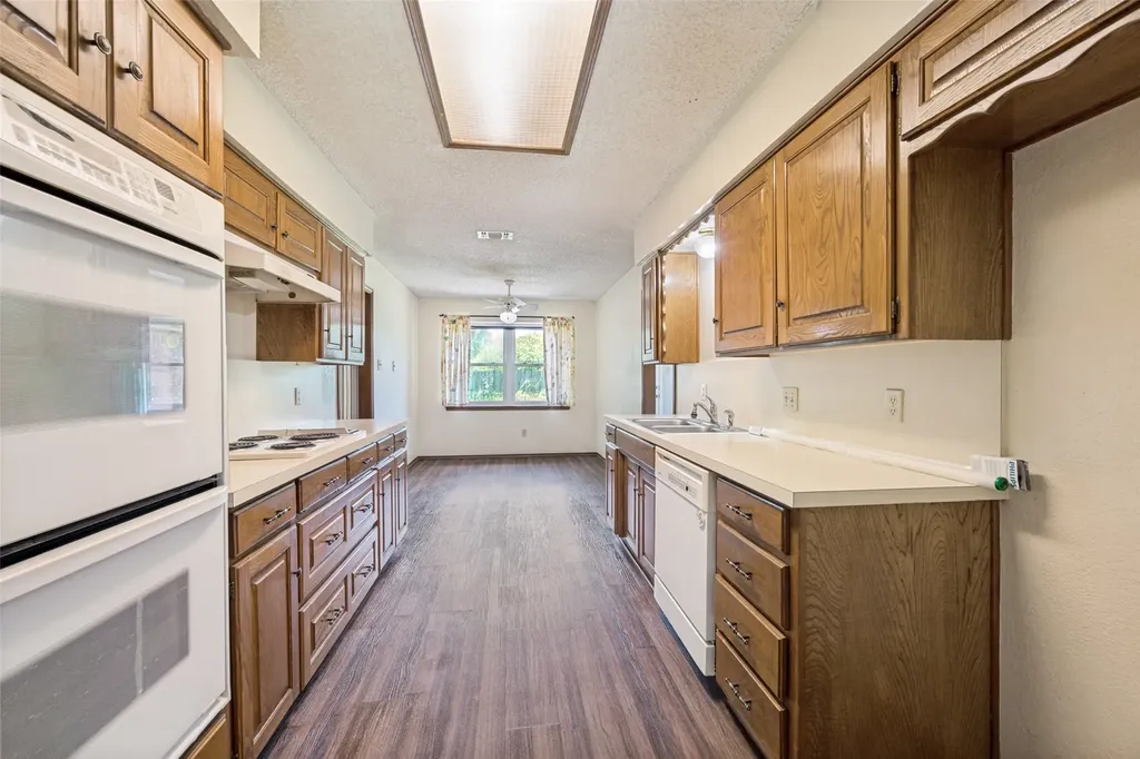 5605 Jamaica Circle North Richland Hills TX 76180