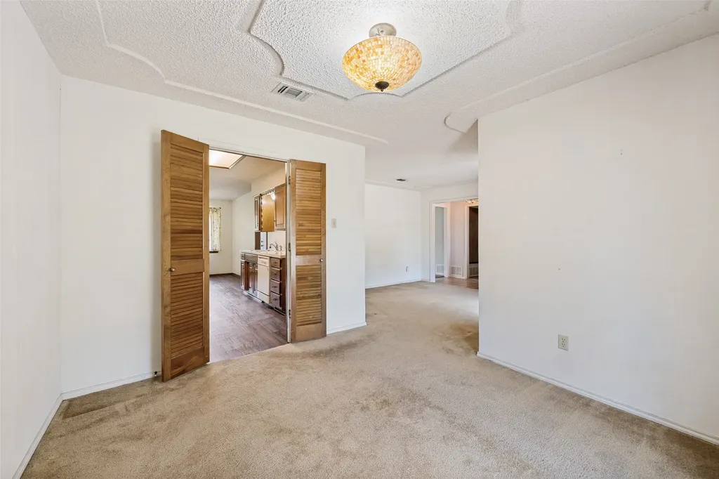 5605 Jamaica Circle North Richland Hills TX 76180