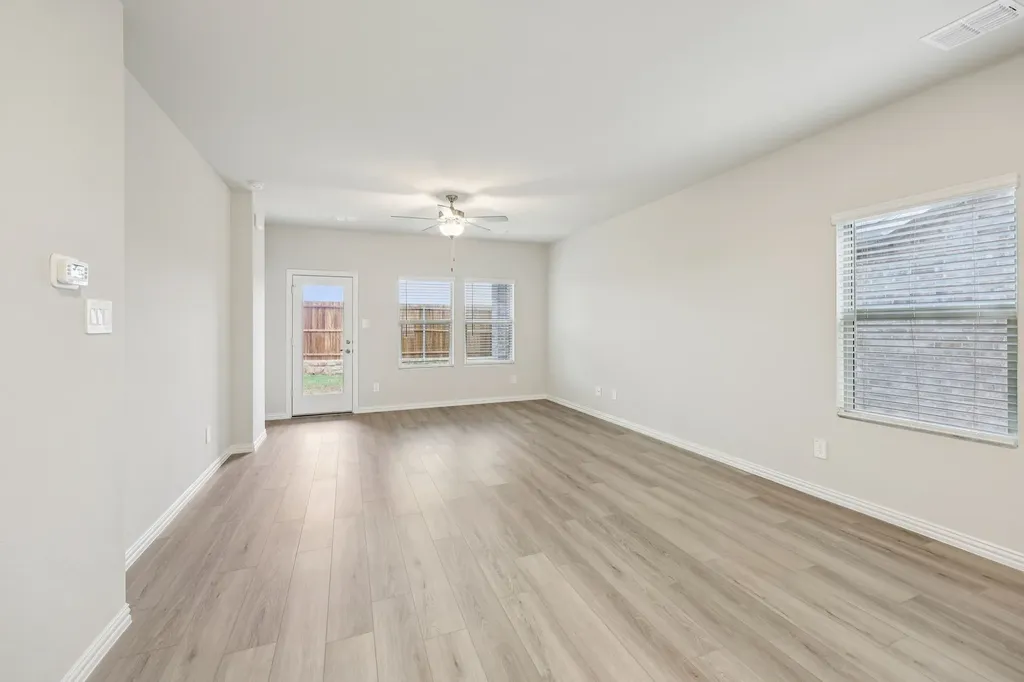 2003 Rannoch Street Sherman TX 75092