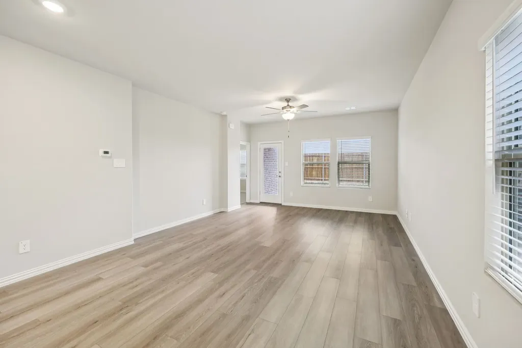 2003 Rannoch Street Sherman TX 75092