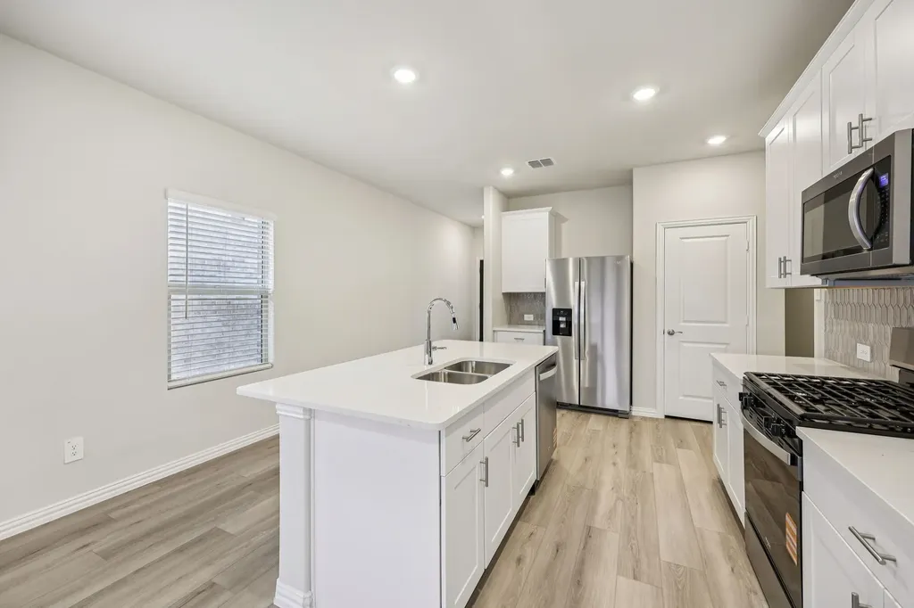 2003 Rannoch Street Sherman TX 75092