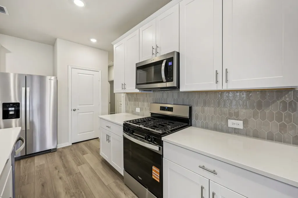 2003 Rannoch Street Sherman TX 75092