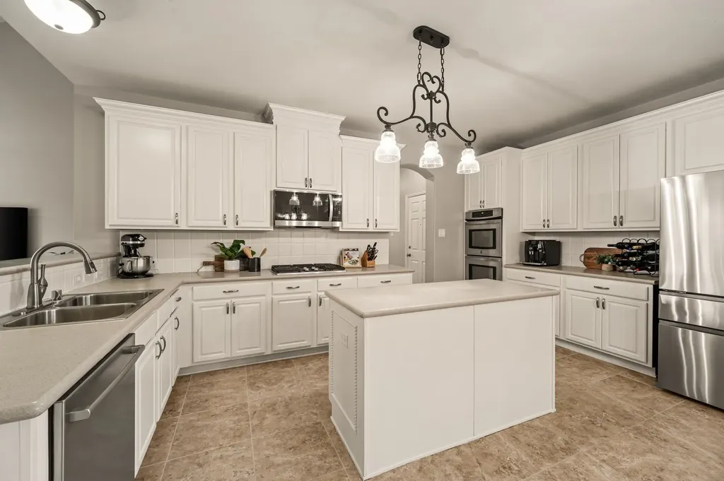 1404 Big Falls Drive Flower Mound TX 75028