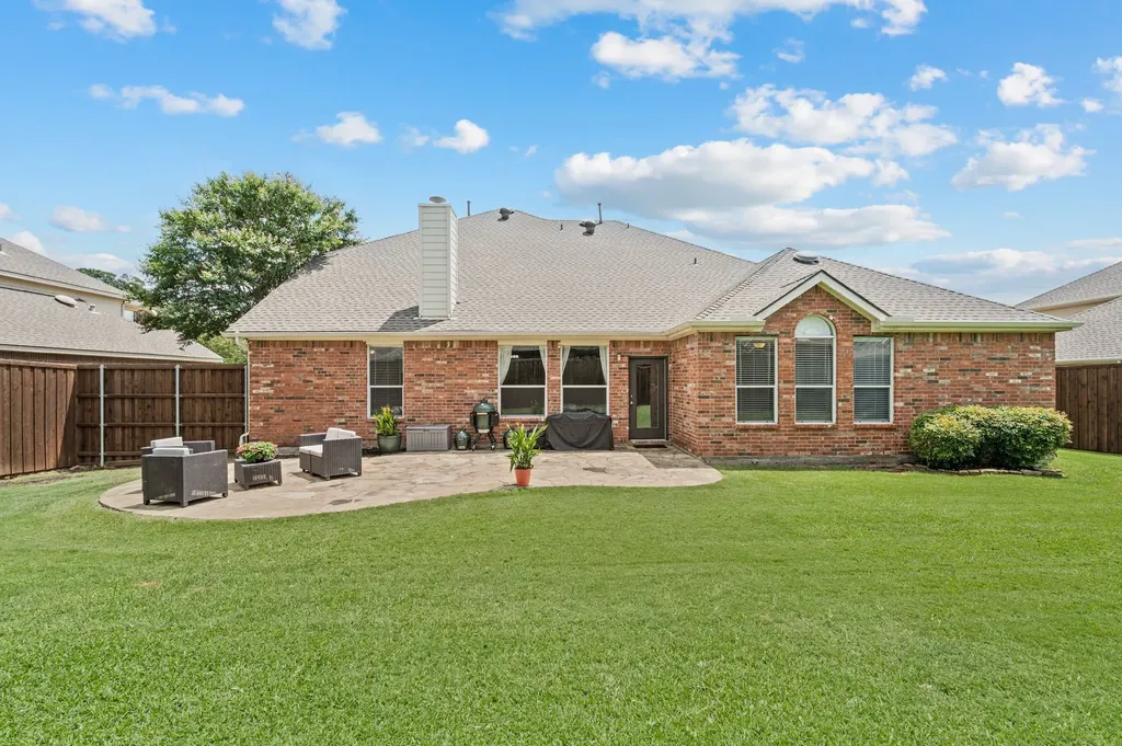1404 Big Falls Drive Flower Mound TX 75028
