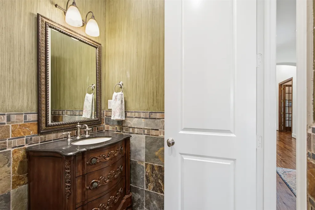 9155 Parson Drive Lantana TX 76226