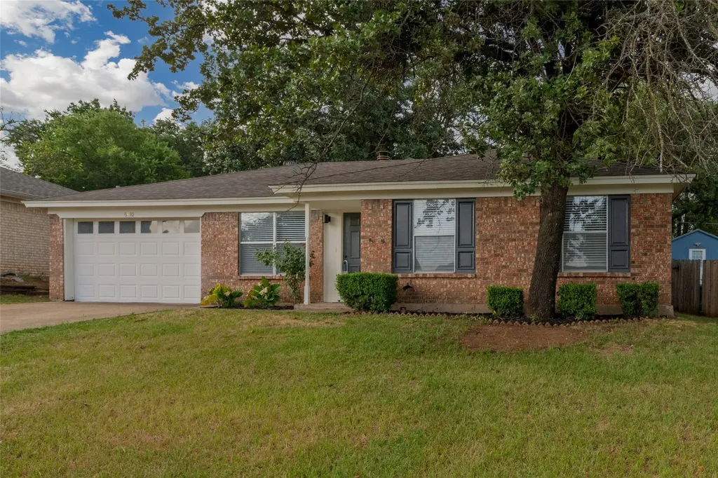 6410 Springfield Drive Arlington TX 76016