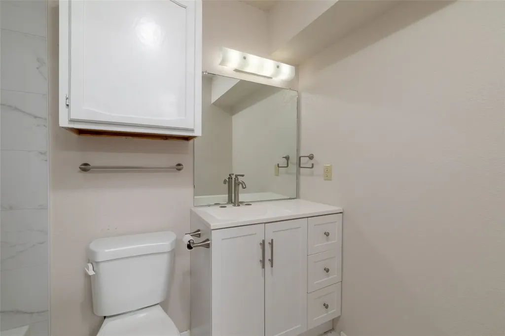 6410 Springfield Drive Arlington TX 76016
