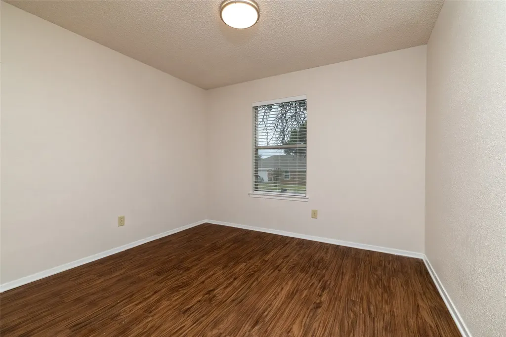 6410 Springfield Drive Arlington TX 76016