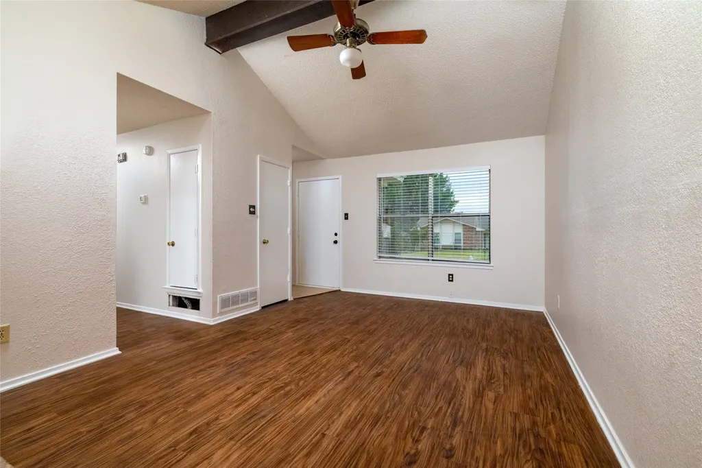 6410 Springfield Drive Arlington TX 76016