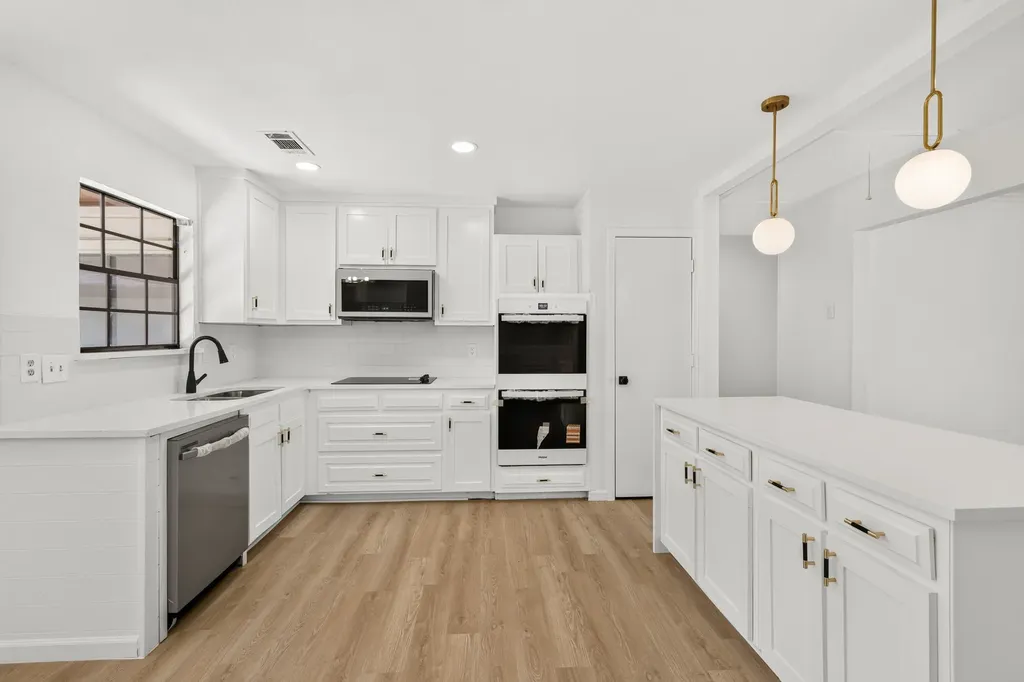 1724 Cordoba Court Plano TX 75074