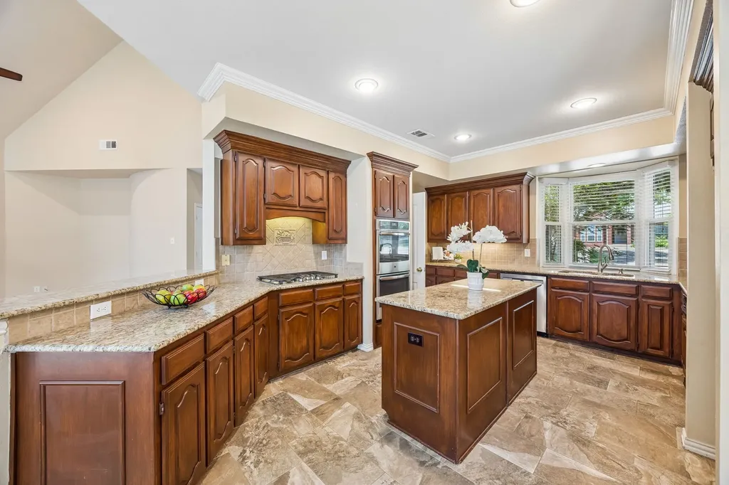 2020 Kipling Drive Flower Mound TX 75022