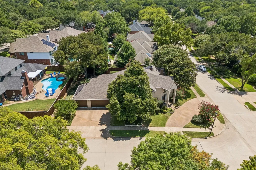 2020 Kipling Drive Flower Mound TX 75022