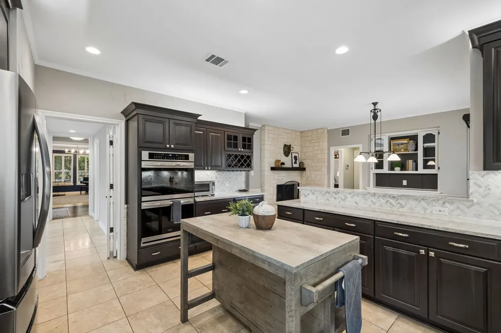 5706 Buffridge Trail Dallas TX 75252