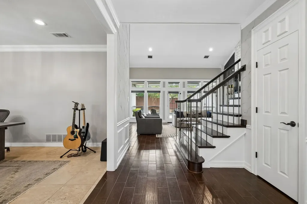 5706 Buffridge Trail Dallas TX 75252