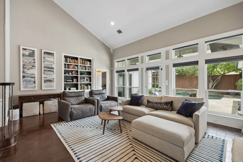 5706 Buffridge Trail Dallas TX 75252