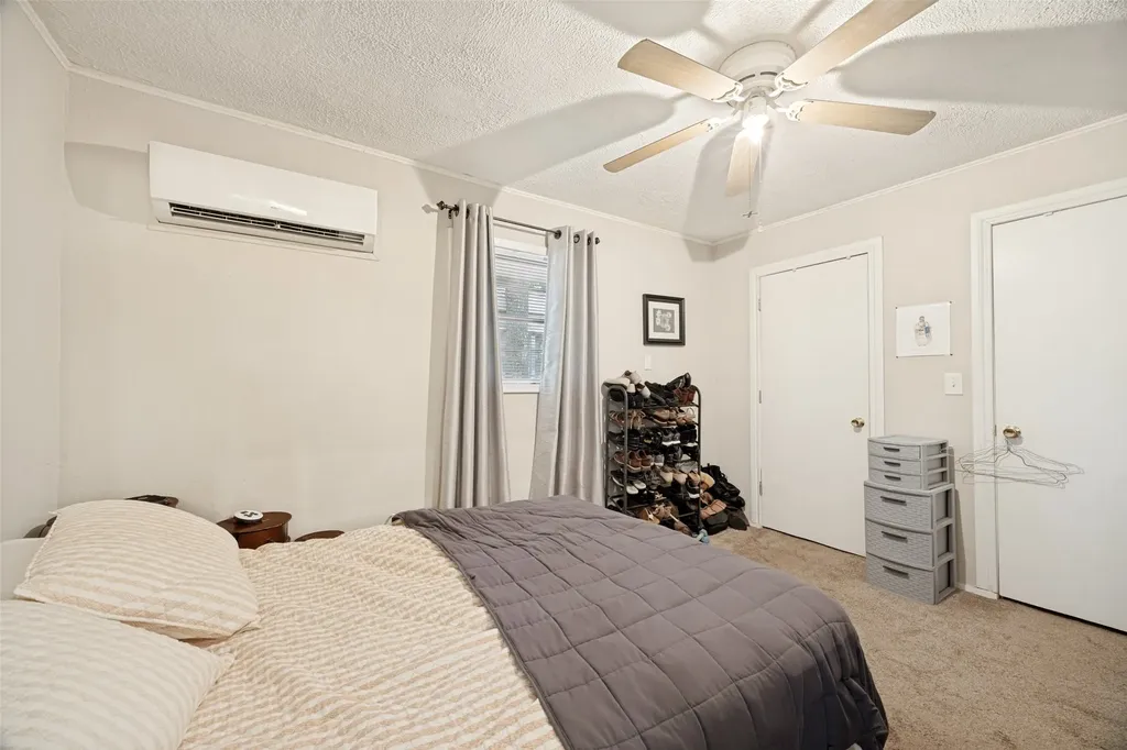 402 Jones Street Tom Bean TX 75489