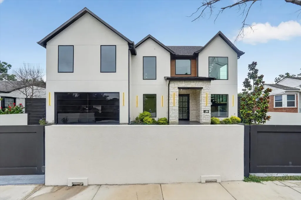 3819 Wemdon Drive Dallas TX 75220