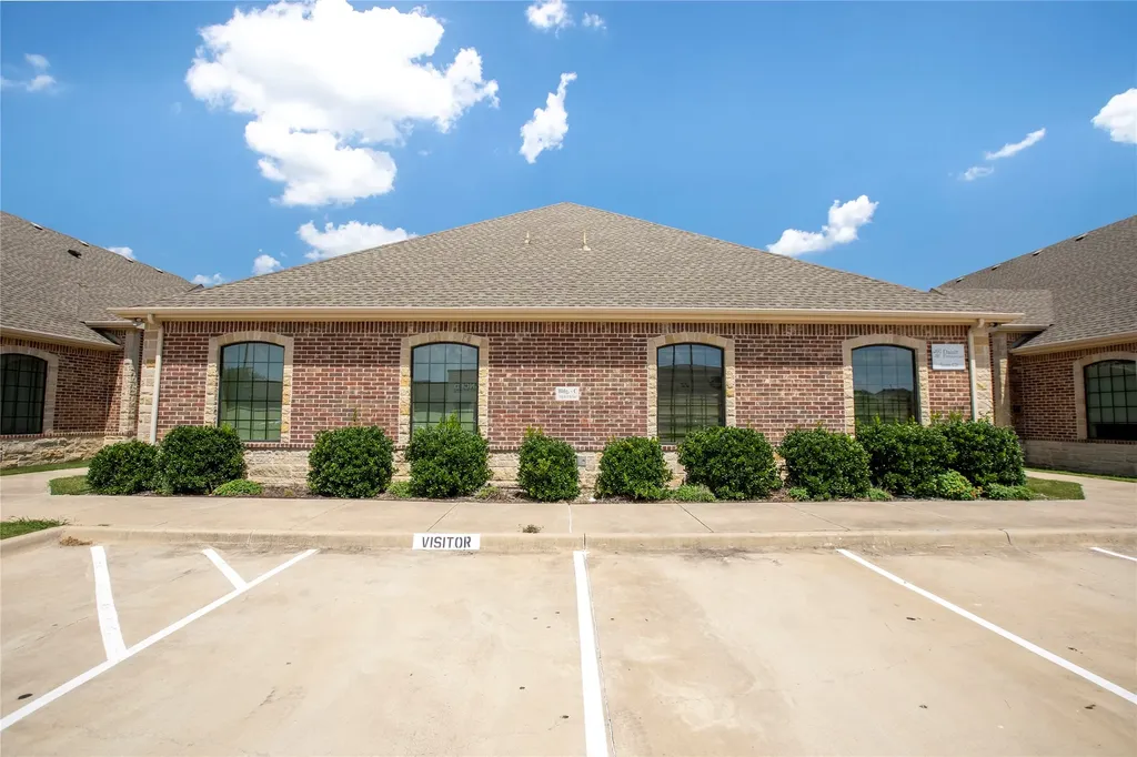318 W Fm 544 Murphy TX 75094