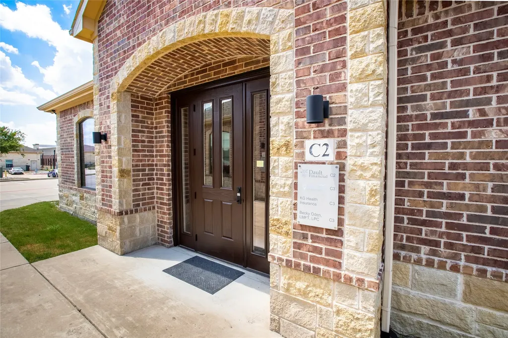 318 W Fm 544 Murphy TX 75094