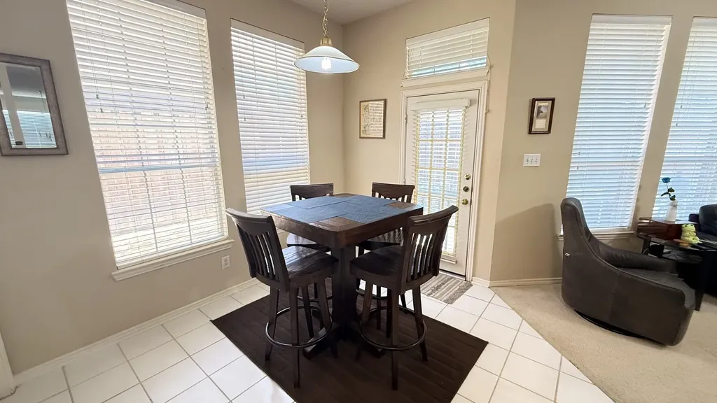 9816 Hickory Hollow Lane Irving TX 75063