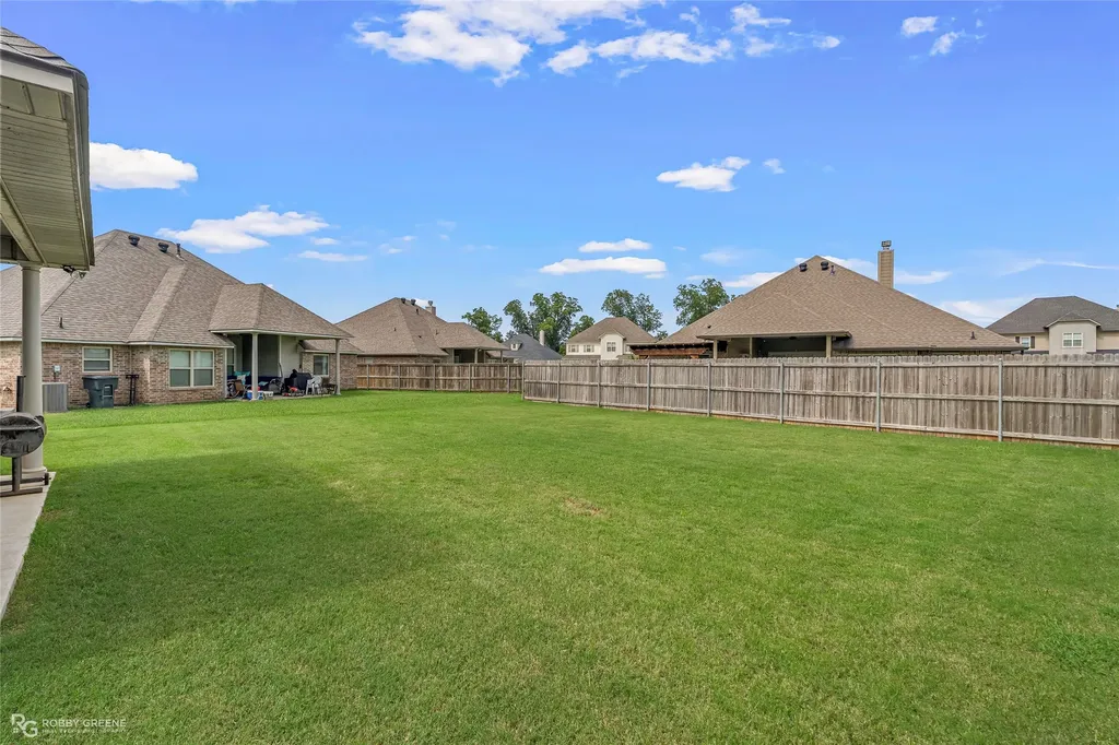 307 Nandina Drive Bossier City LA 71112