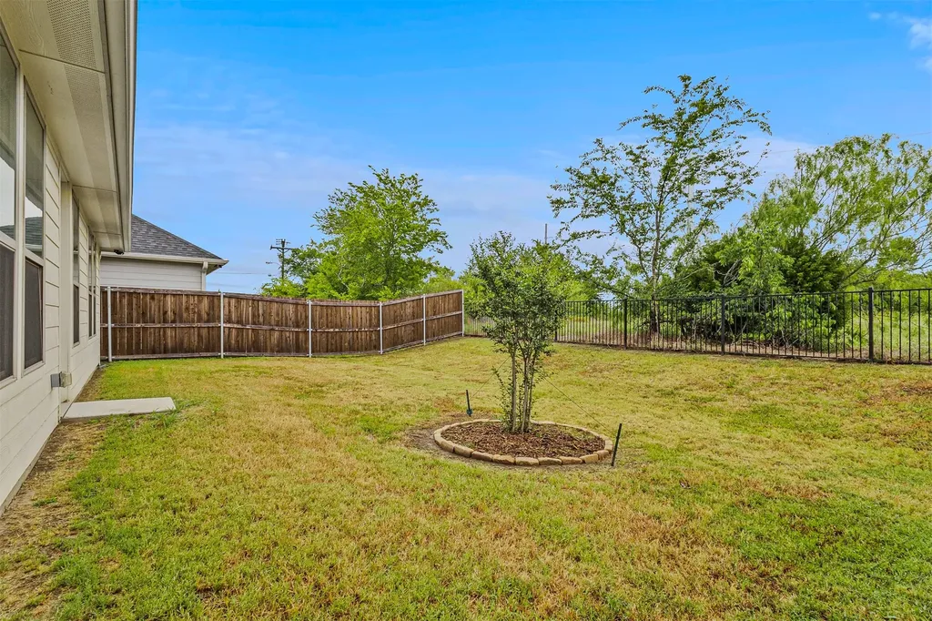 350 Preston Road Mabank TX 75147