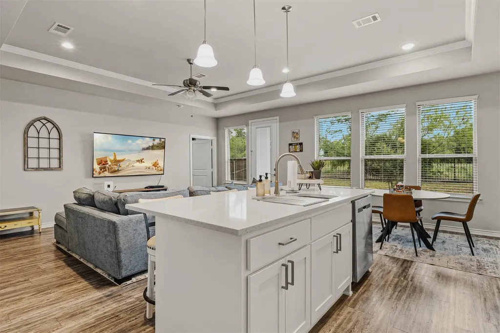 350 Preston Road Mabank TX 75147