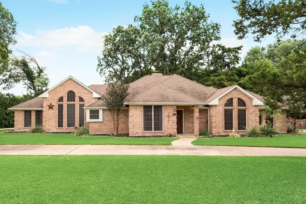 602 Creek View Circle Ovilla TX 75154