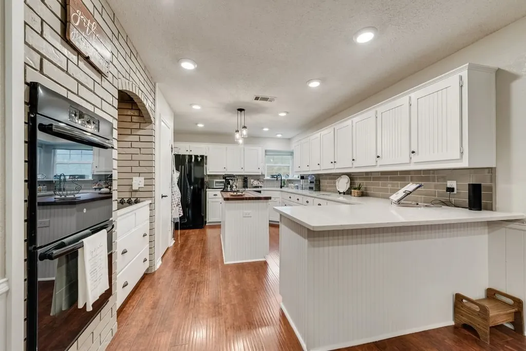 602 Creek View Circle Ovilla TX 75154